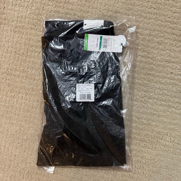 Gaiam Om High Rise Pocket Capri Legging Black NWT XL - Picture 6 of 6